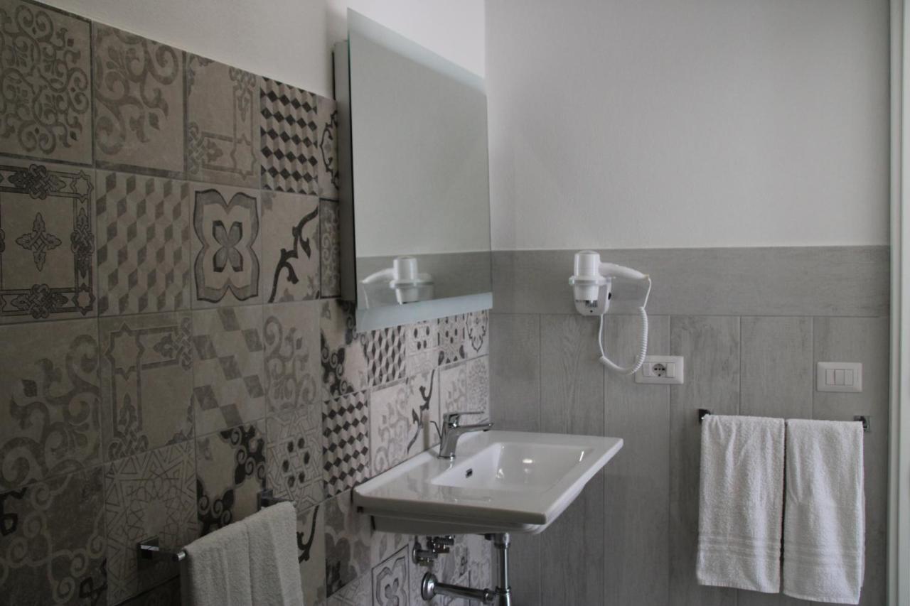 La Guitgia Rooms Lampedusa Exterior photo